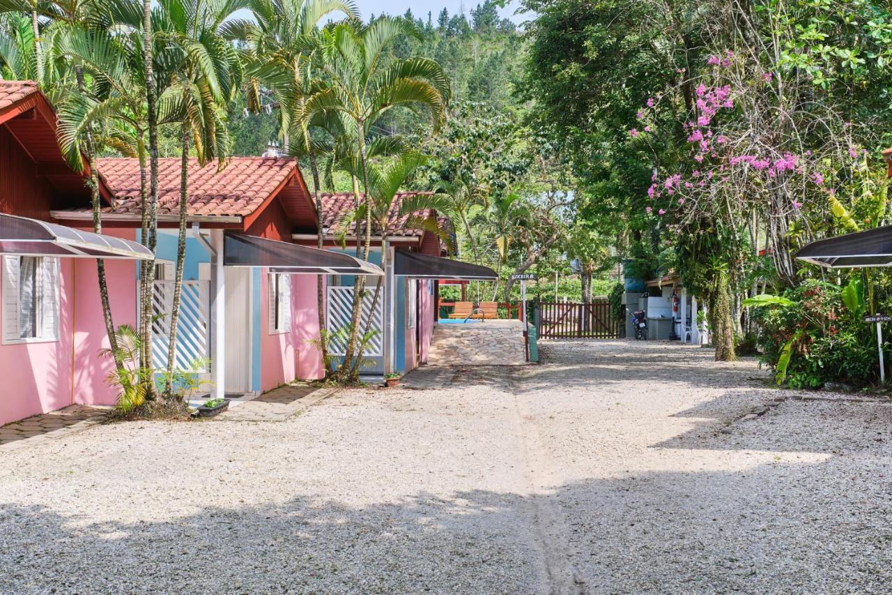 Pousada Sanremo Inn Ubatuba Eksteriør billede